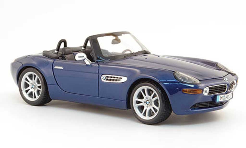 1:18 Maisto BMW Z8