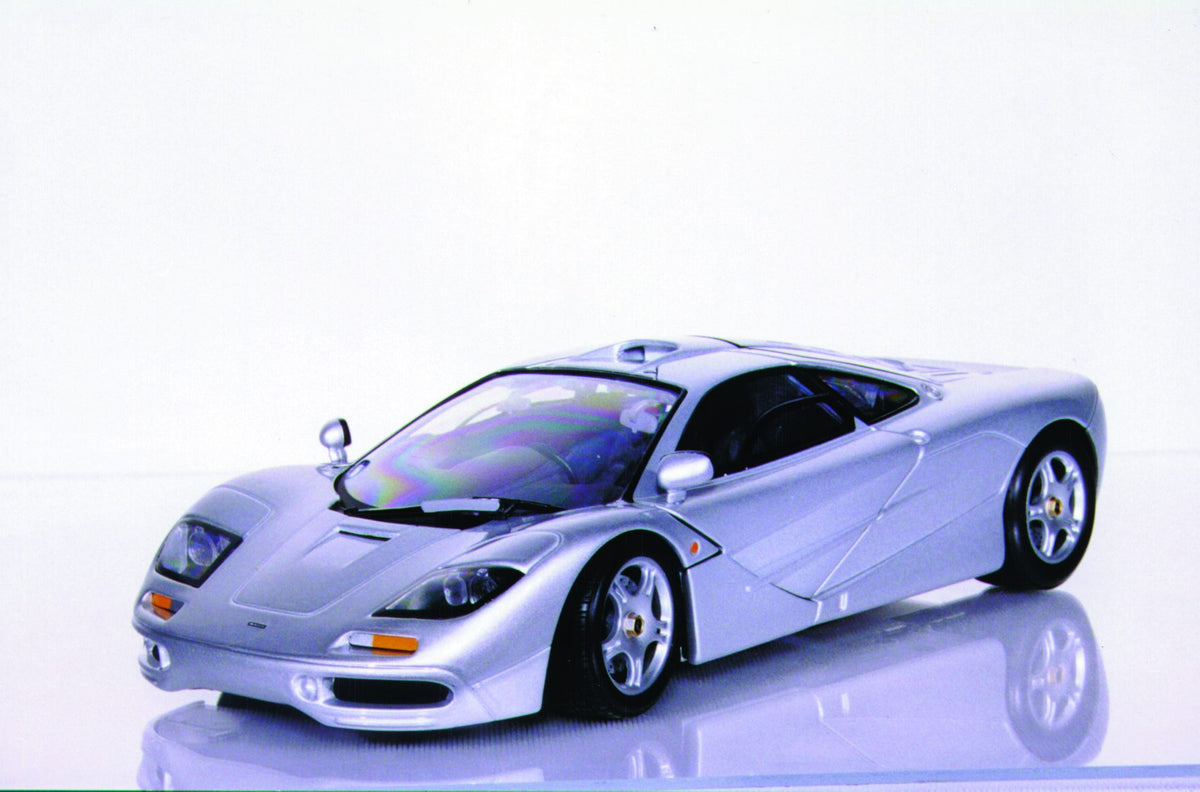 1 18 UT Models McLaren F1 GTR Roadcar 96 Cameron s Model