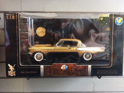 1:18 Yatming Studebaker Golden Hawk '58 w/ 24k Gold Coin