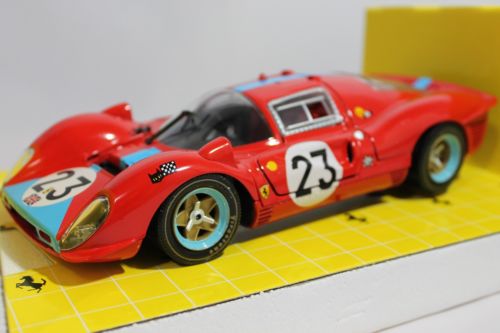 1:18 Jouef Evolution Ferrari 412P #23 Le Mans '67 – Cameron's 