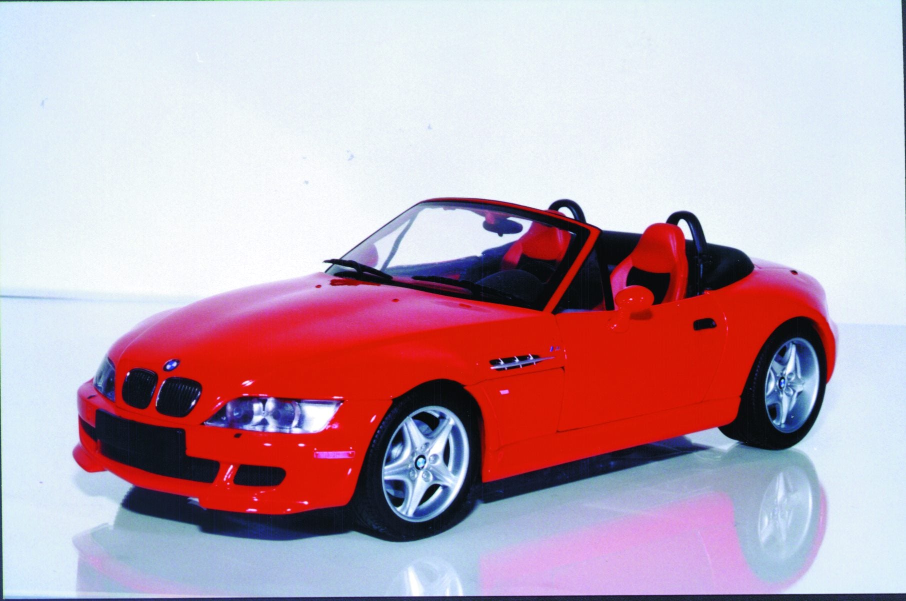 1:18 UT Models BMW Z3 Roadster M – Cameron's Model Cars