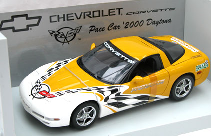 1:18 UT Models Chevy Corvette ('99) Rolex 24 Hrs of Daytona Pace Car