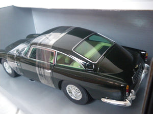 1:18 Chrono Aston Martin DB5 '63 Bond