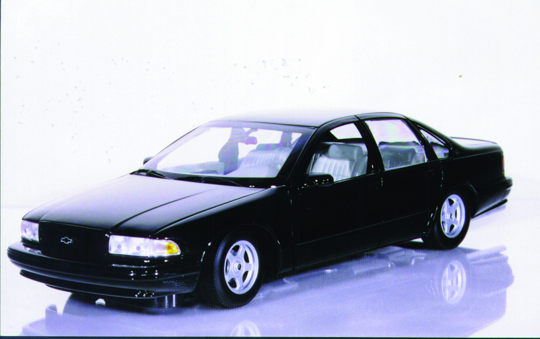 1:18 UT Models Chevy Impala SS ('96) – Cameron's Model Cars