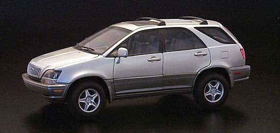 1:18 AUTOart Lexus RX 300 ('99) – Cameron's Model Cars