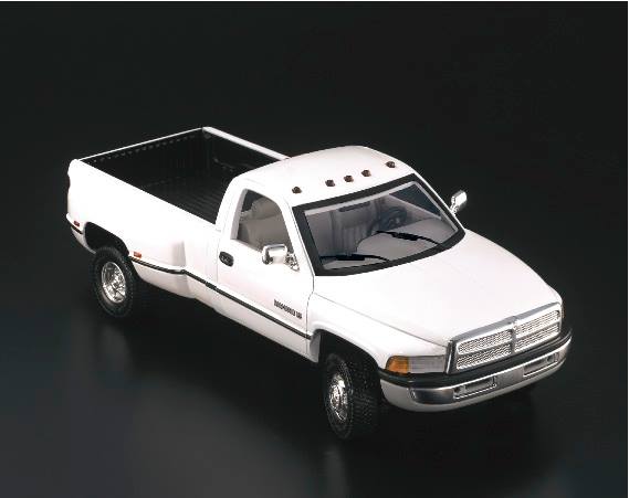 1:18 Anson Dodge Ram 3500 '95 Dually