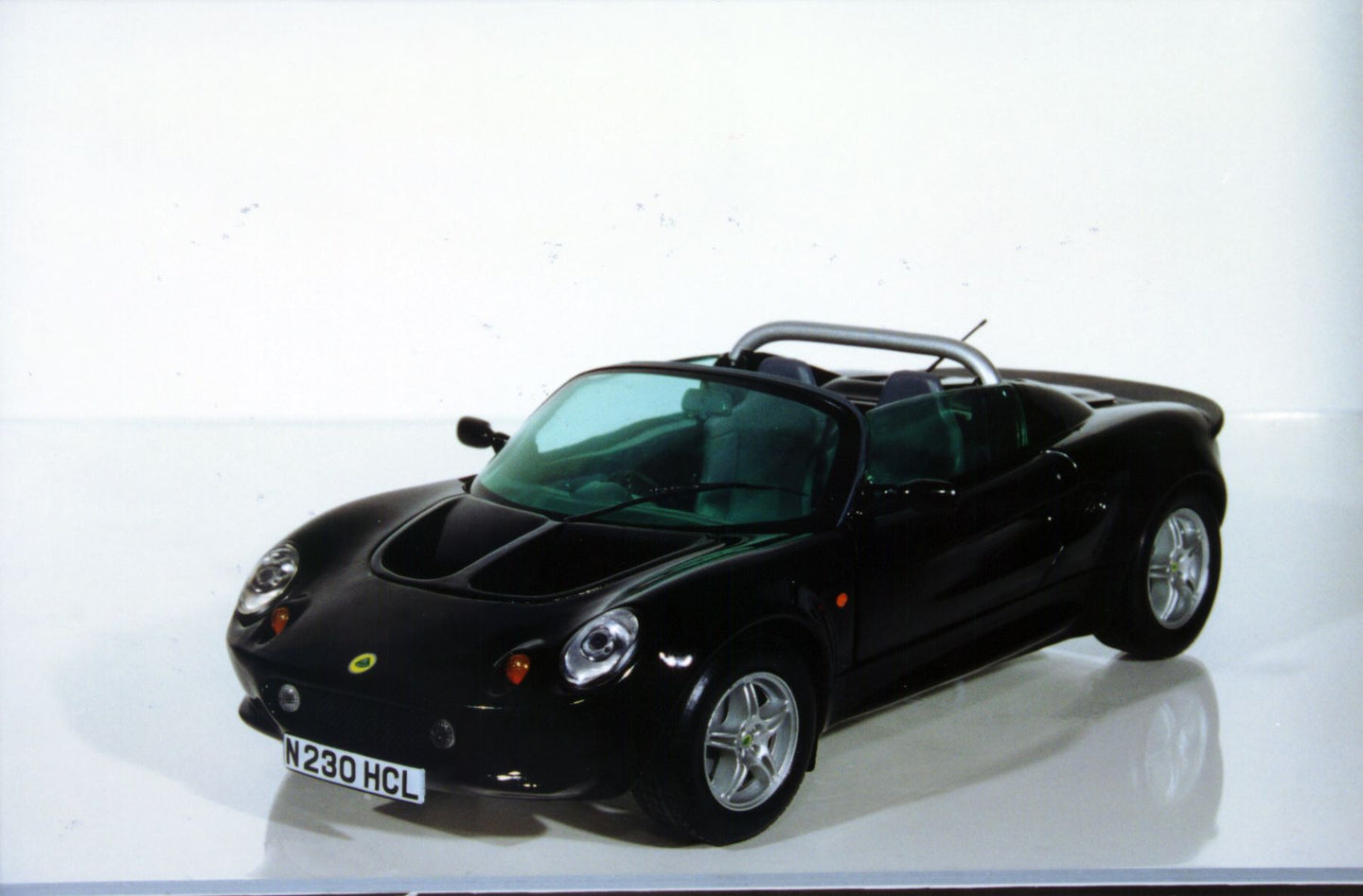 1:18 Chrono Lotus Elise '97 Convertible