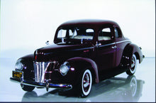 1:18 Ertl Ford Deluxe Coupe '40