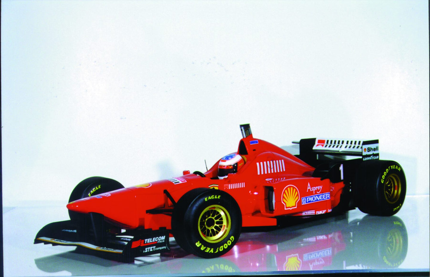 1:18 Minichamps Ferrari F310 '96 #1 Schumacher