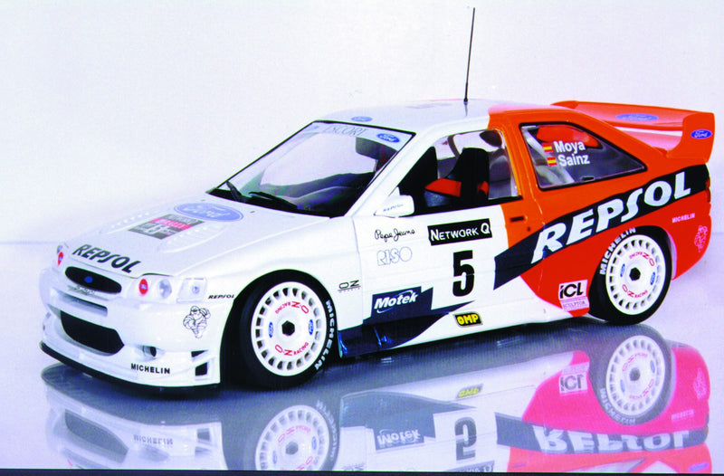 1:18 UT Models Ford Escort RS Cosworth '97 #5 Sainz 'Repsol