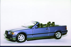 1:18 Maisto BMW 325i '93 Convertible