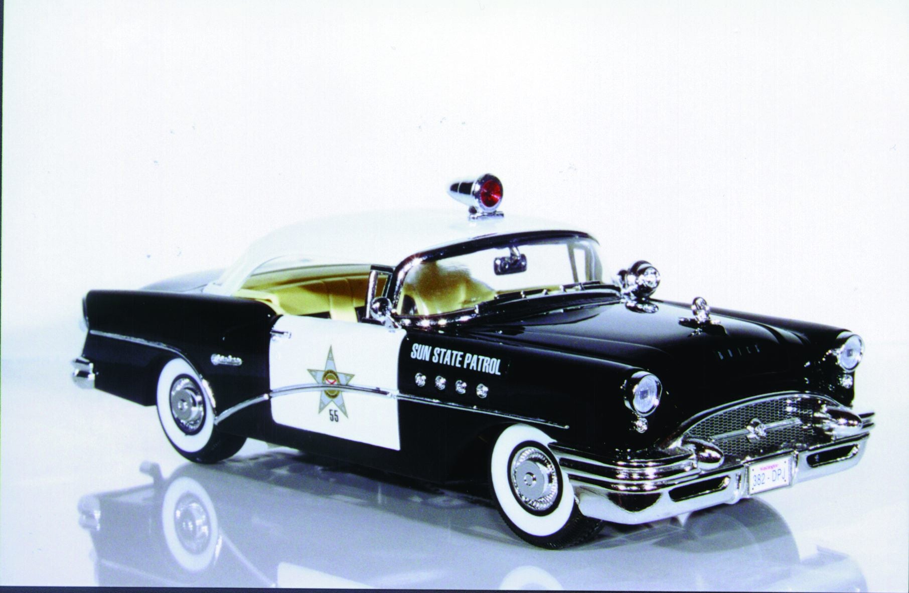 1:18 Mira Buick Century '55 Police HT – Cameron's Model Cars