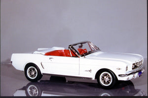 1:18 Mira Ford Mustang '64 1/2 Convertible