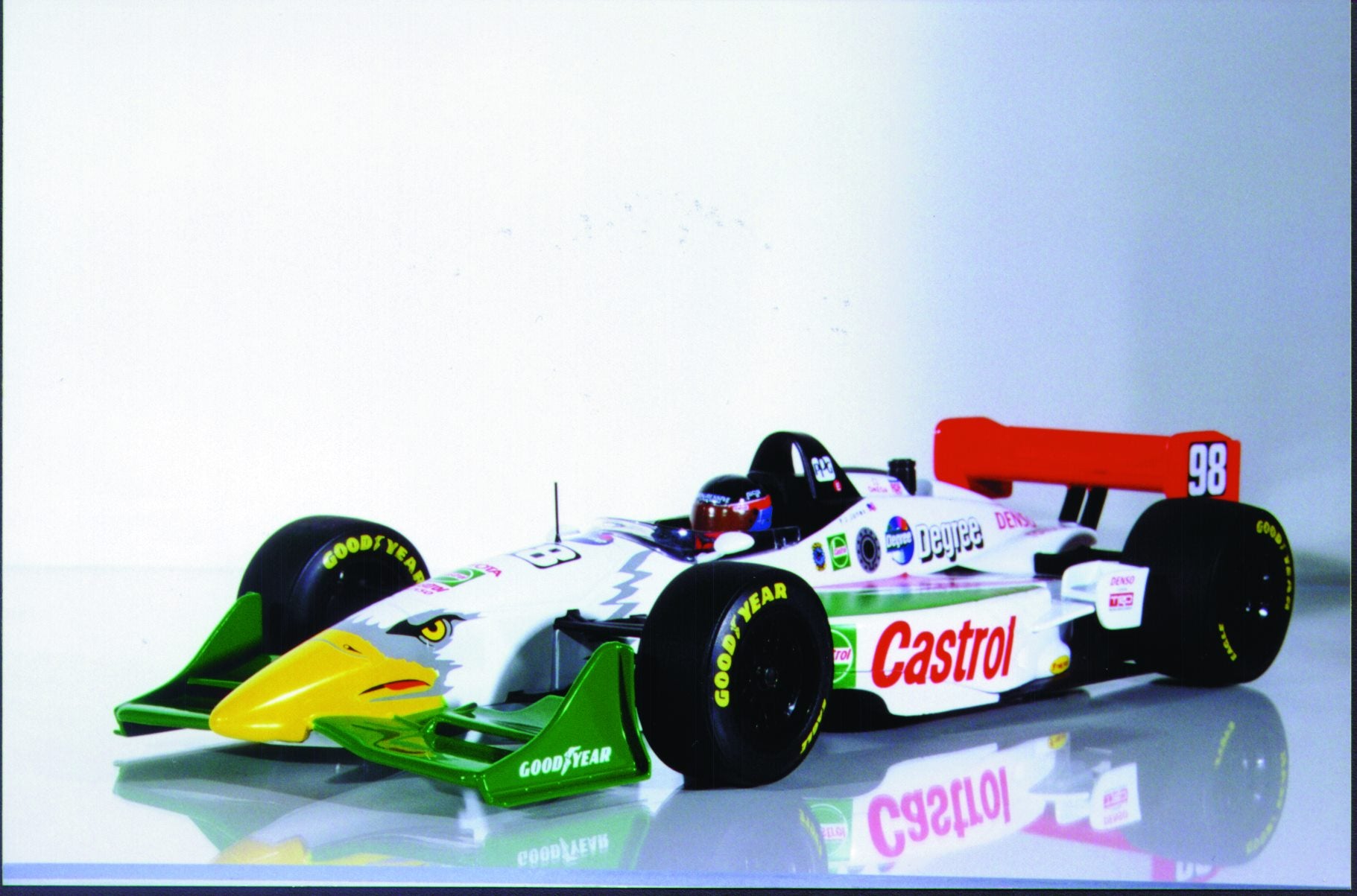 Toyota_Castrol_AMR_PJ_Jones_98
