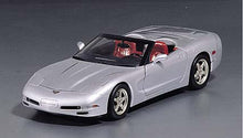 1:18 UT Models Chevy Corvette Convertible ('98)