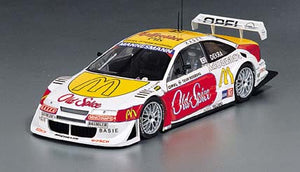 1:18 UT Models Opel Calibra '96 #43 Dekra 'McDonald's'