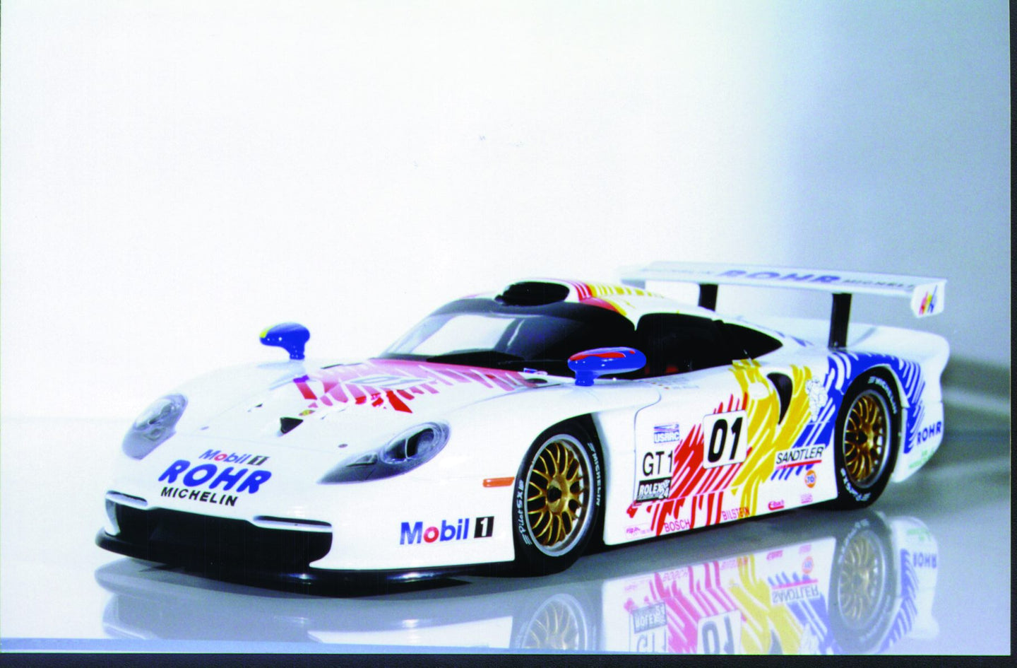 1:18 UT Models Porsche Race GT1 '98 #01 Rohr Motorsports Daytona Winner