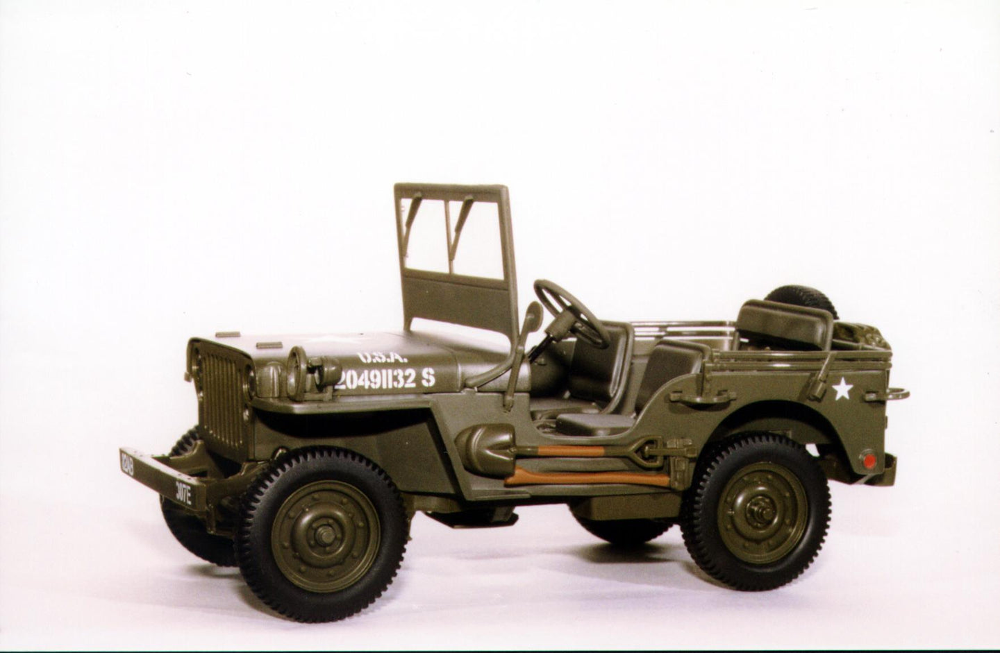 1:18 UT Models Military Jeep