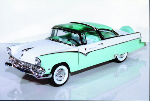 1:18 Yatming Ford Fairlane '55 Crown Victoria