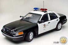 1:18 AUTOart Ford Crown Victoria Interceptor ('99) Los Angeles Police LAPD
