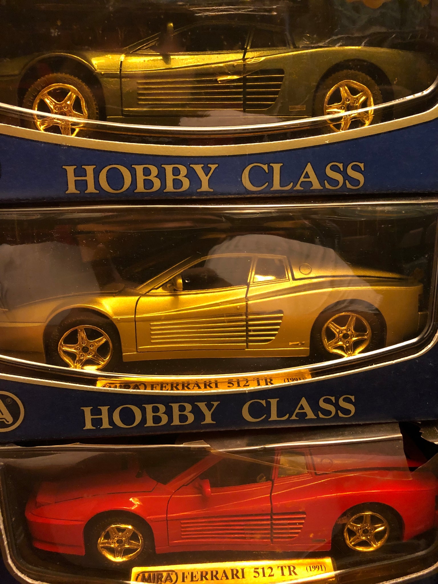 FERRARI 512 TR TESTAROSSA 1991 coupé jaune 1/18 MIRA voiture FERRARI 512 TR TESTAROSSA 1991 coupé jaune 1/18 MIRA voiture