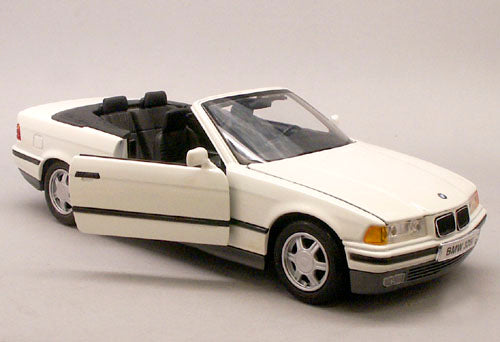 1:18 Maisto BMW 325i '93 Convertible – Cameron's Model Cars