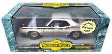 1:18 Ertl Plymouth 'Cuda '70 AAR 340-CID